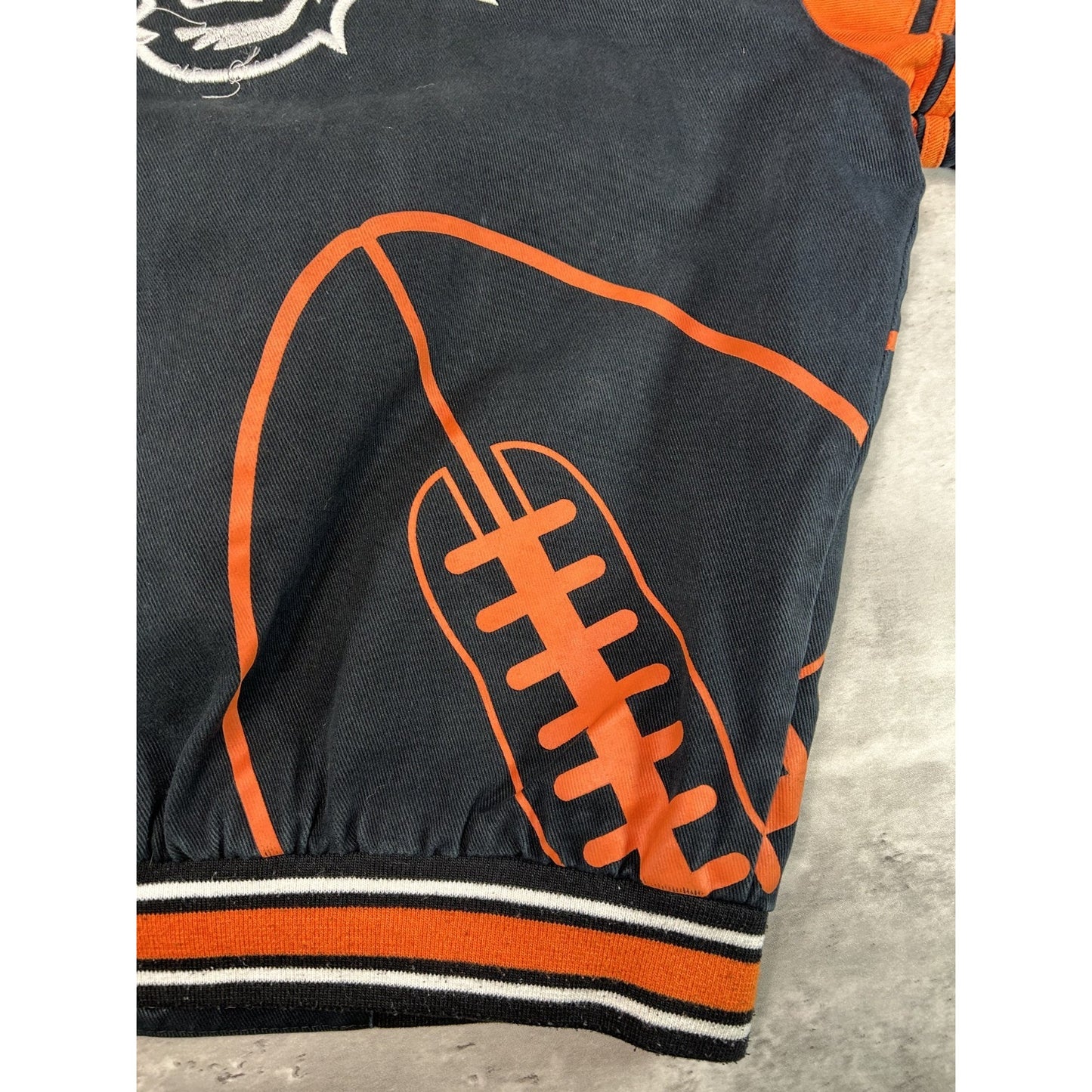 Cincinnati Bengals NFL Embroidered Logo Canvas Bomber Jacket Size Large