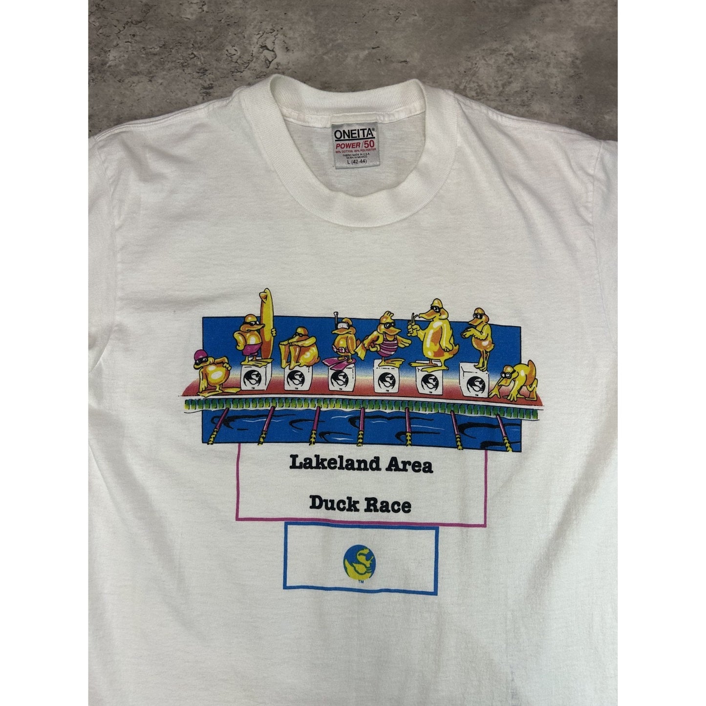 Vintage 90s Lakeland Duck Race Cartoon Duck Graphic T-Shirt Size Large