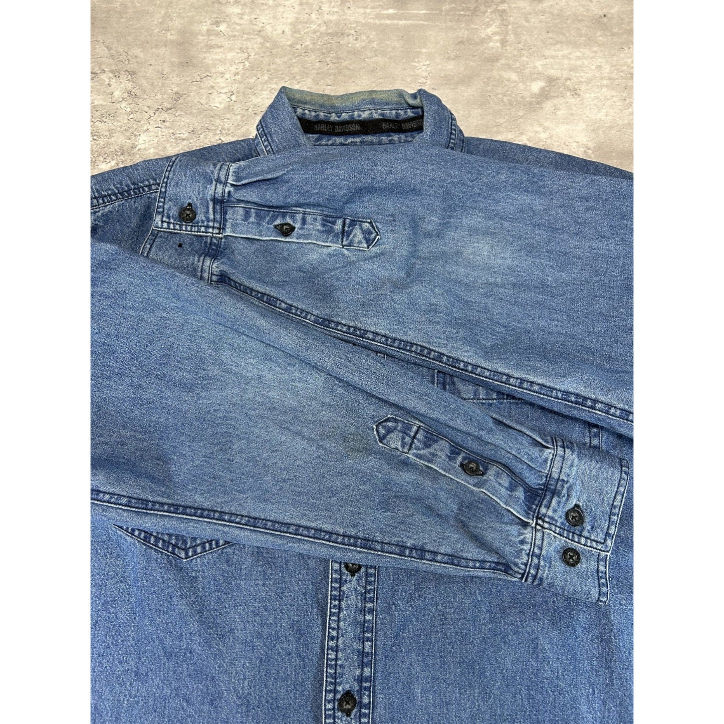 Vintage Y2K Harley Davidson Graphic Logo Denim Button Up Shirt Size Large Blue