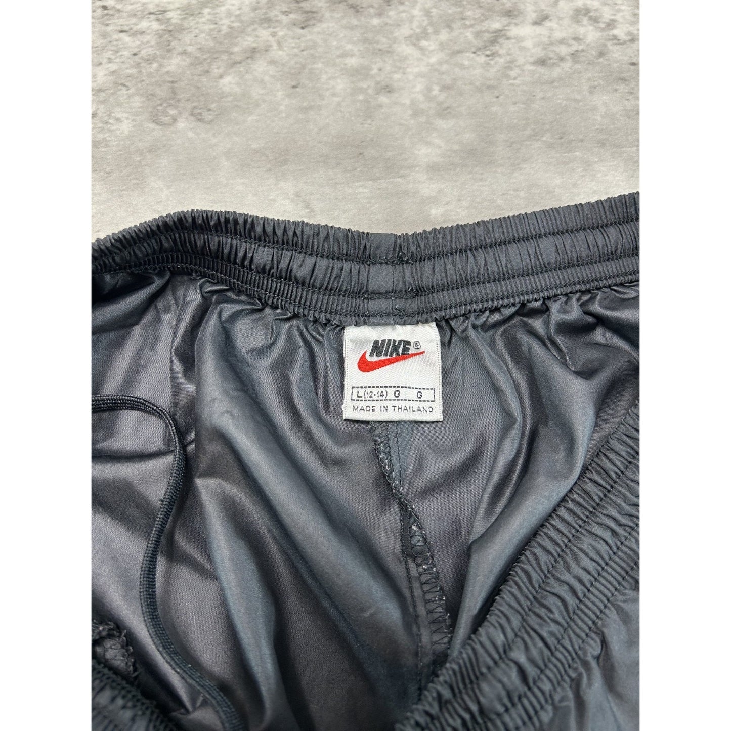 Vintage 2000s YOUTH Nike Embroidered Swoosh Nylon Track Pants Size Large Black