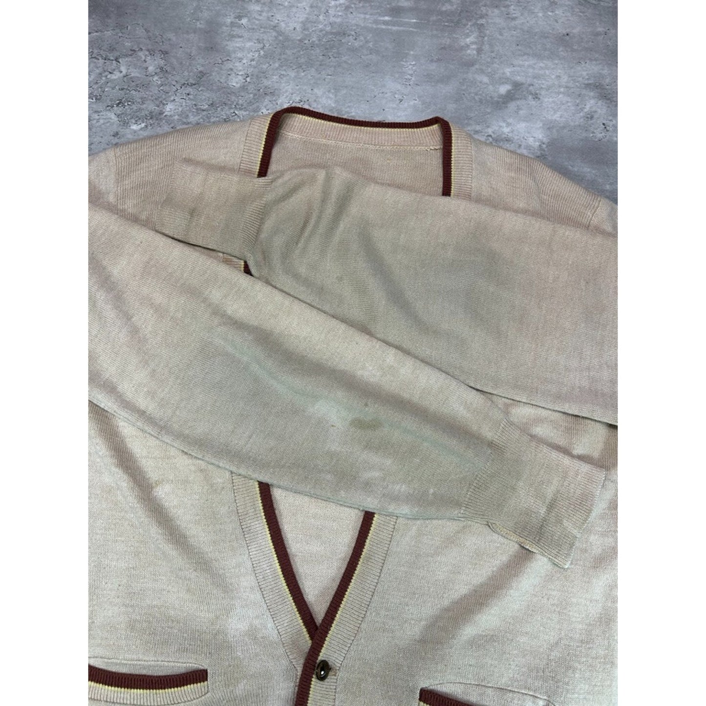 Vintage 1990s/1980s Earth Tones Button Down Knit Cardigan Sweater Size large