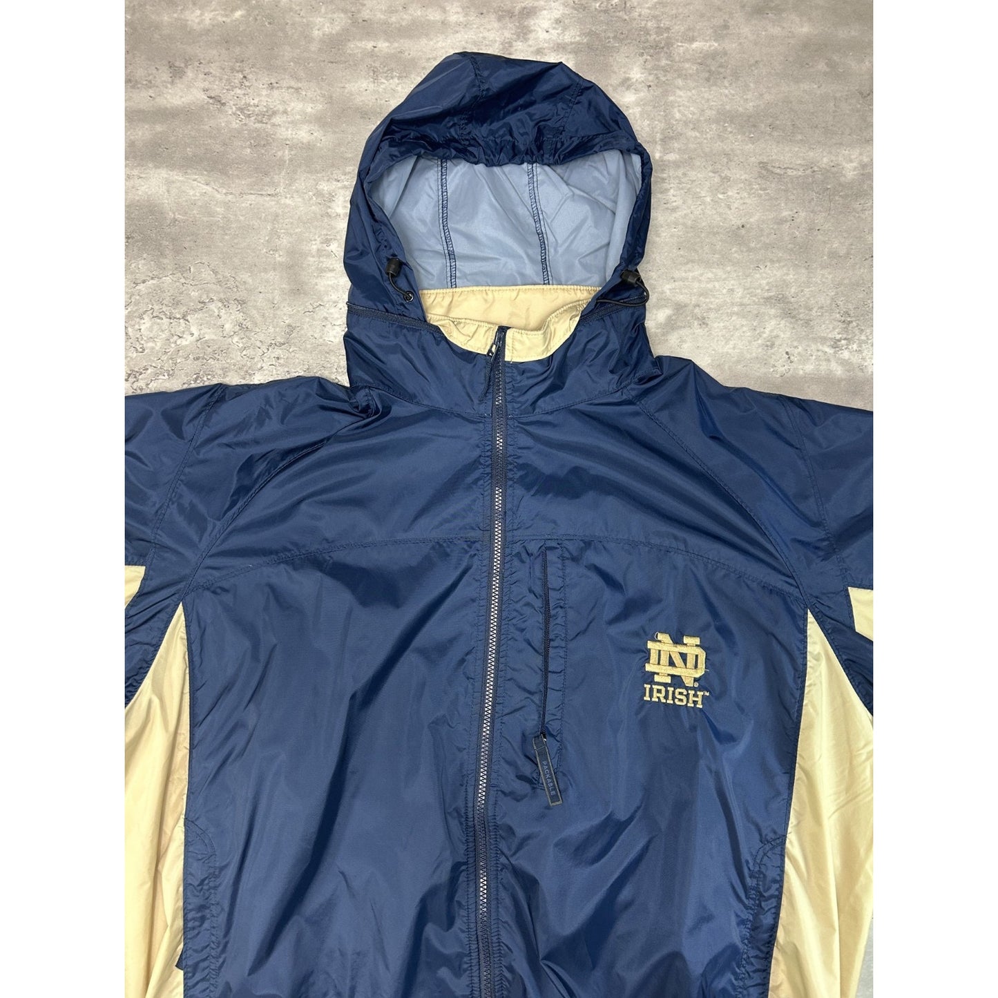 Vintage 90s Notre Dame Fighting Irish NCAA Embroidered Windbreaker Jacket Sz XL