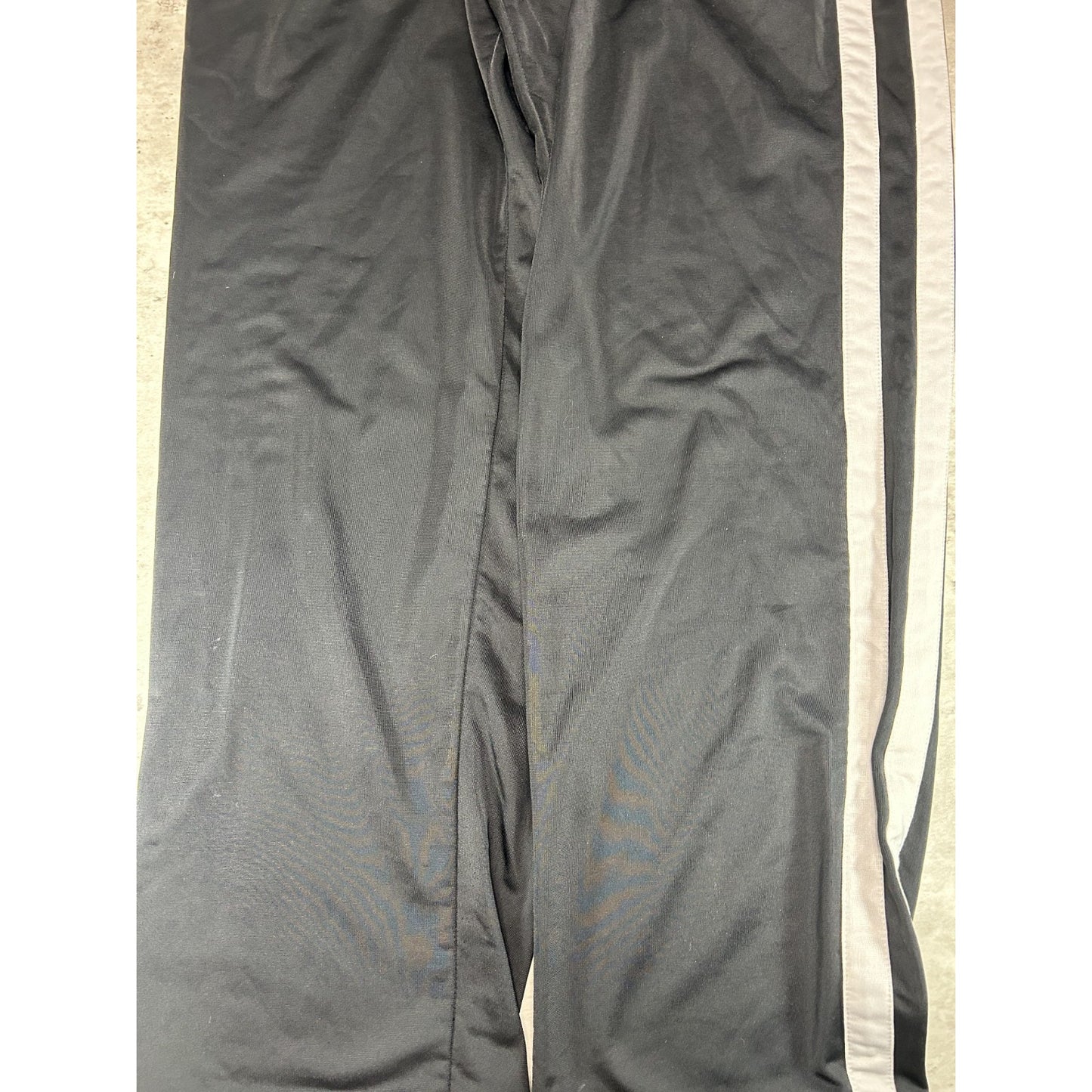 Vintage Y2K Reebok Embroidered Logo Nylon Track Pants Size XL Black
