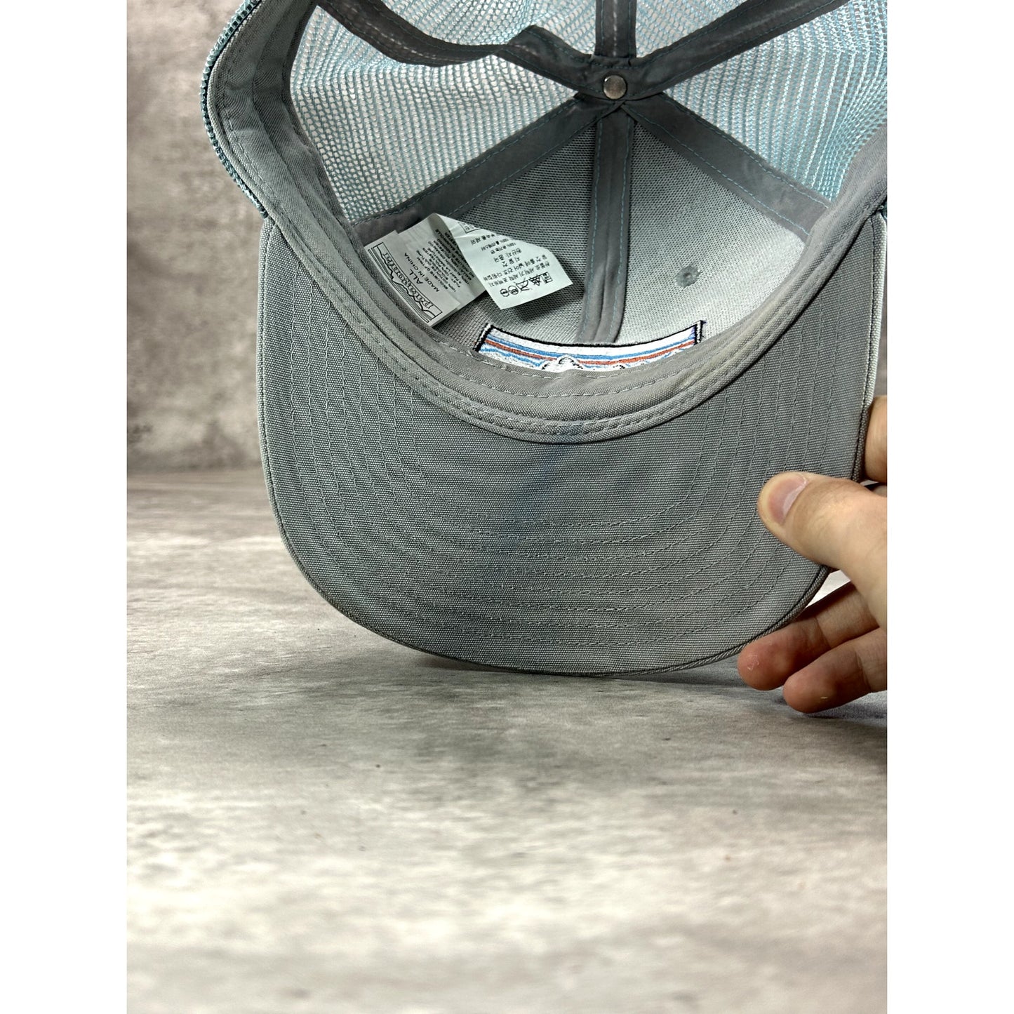 Patagonia Embroidered Patch Trucker Snapback Hat OSFA Gray/Blue