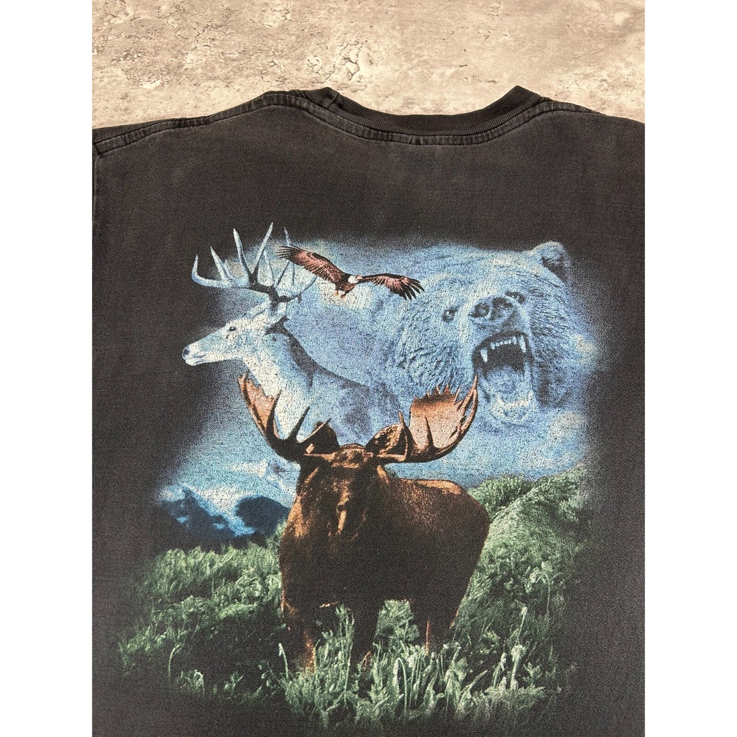 Vintage Bald Eagle Grizzly Bear Animal Nature Graphic AOP T-Shirt Size XL