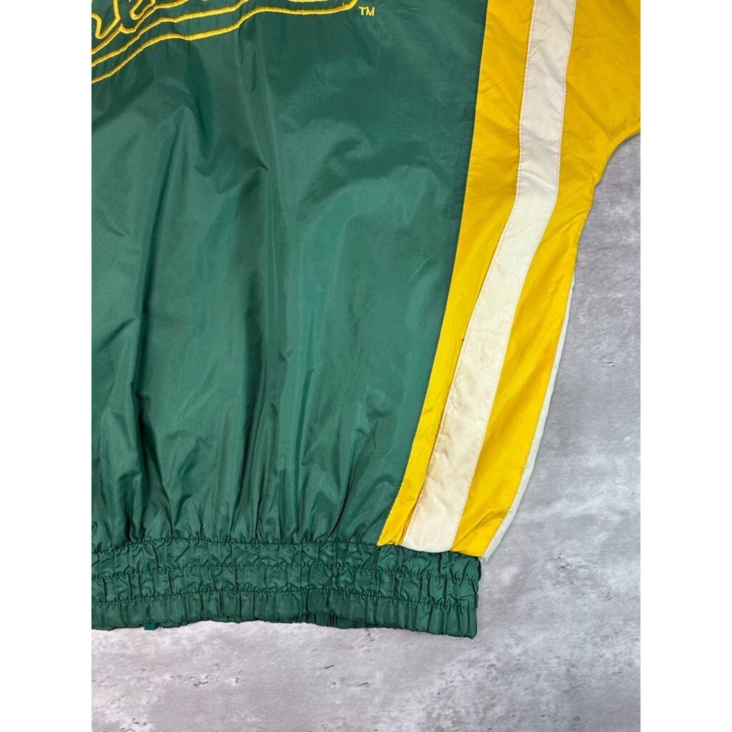 Vintage 90s Oakland Athletics MLB Embroidered Starter Windbreaker Jacket Large
