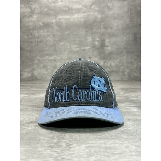 Vintage 90s North Carolina Tarheels NCAA Embroidered Spellout Snapback Hat OSFA