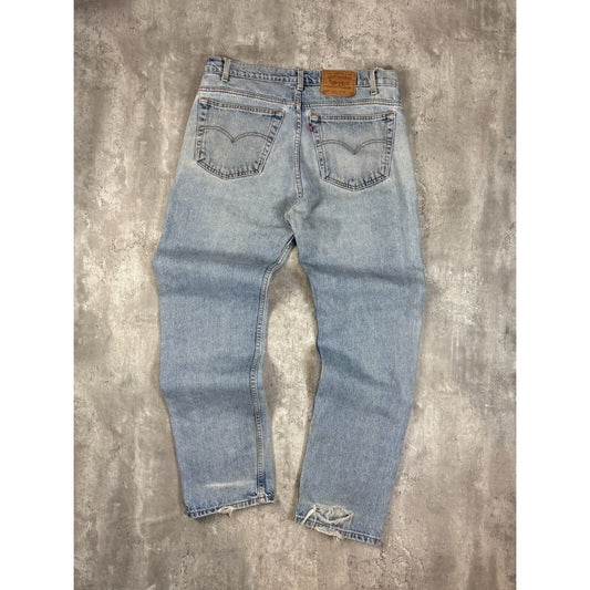 Vintage Levis 550 Red Tab Relaxed Fit Light Wash Denim Pants Size 37 Blue