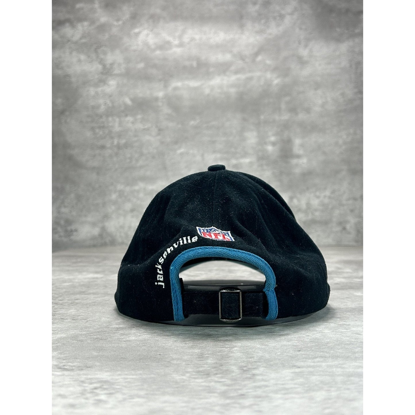 VTG 90s Jacksonville Jaguars NFL Embroidered Logo Athletics Strapback Hat OSFA