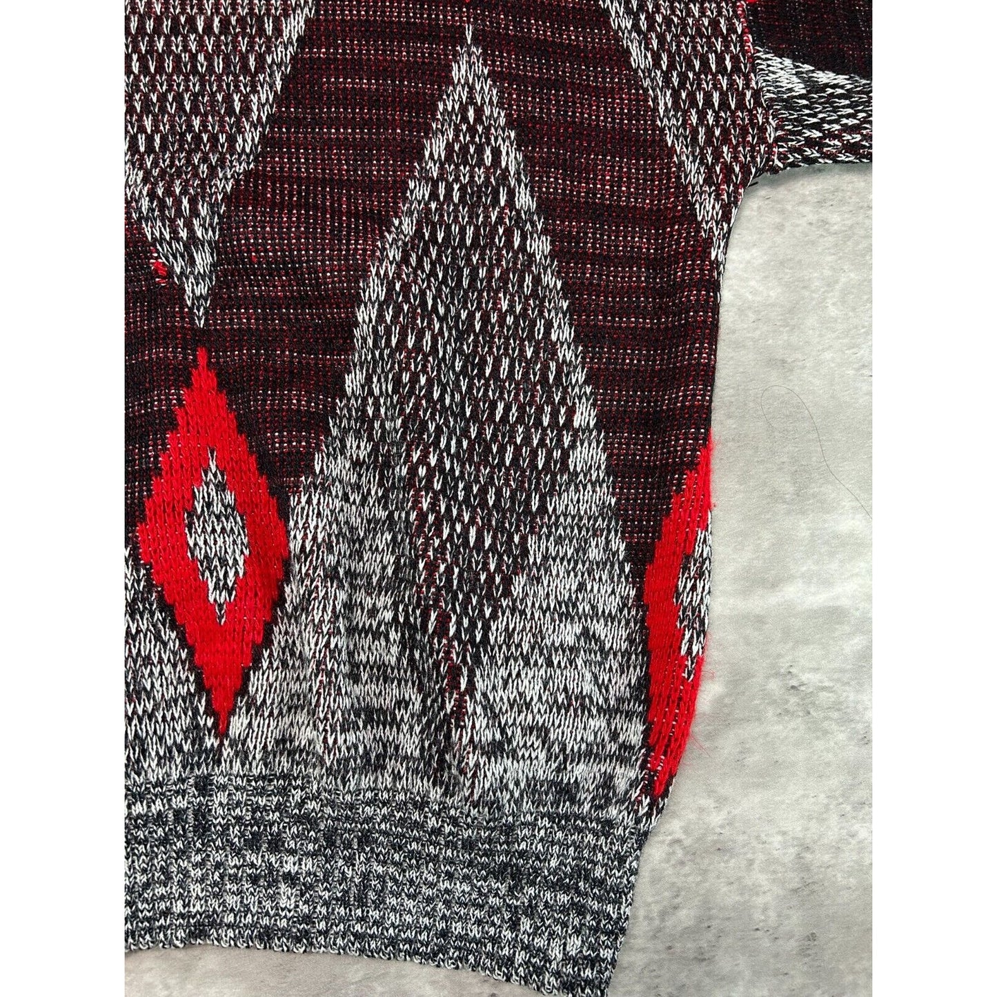 Vintage 90s Southern Bay Abstract Print Pull Over Ribbed Knit Sweater Size Medium