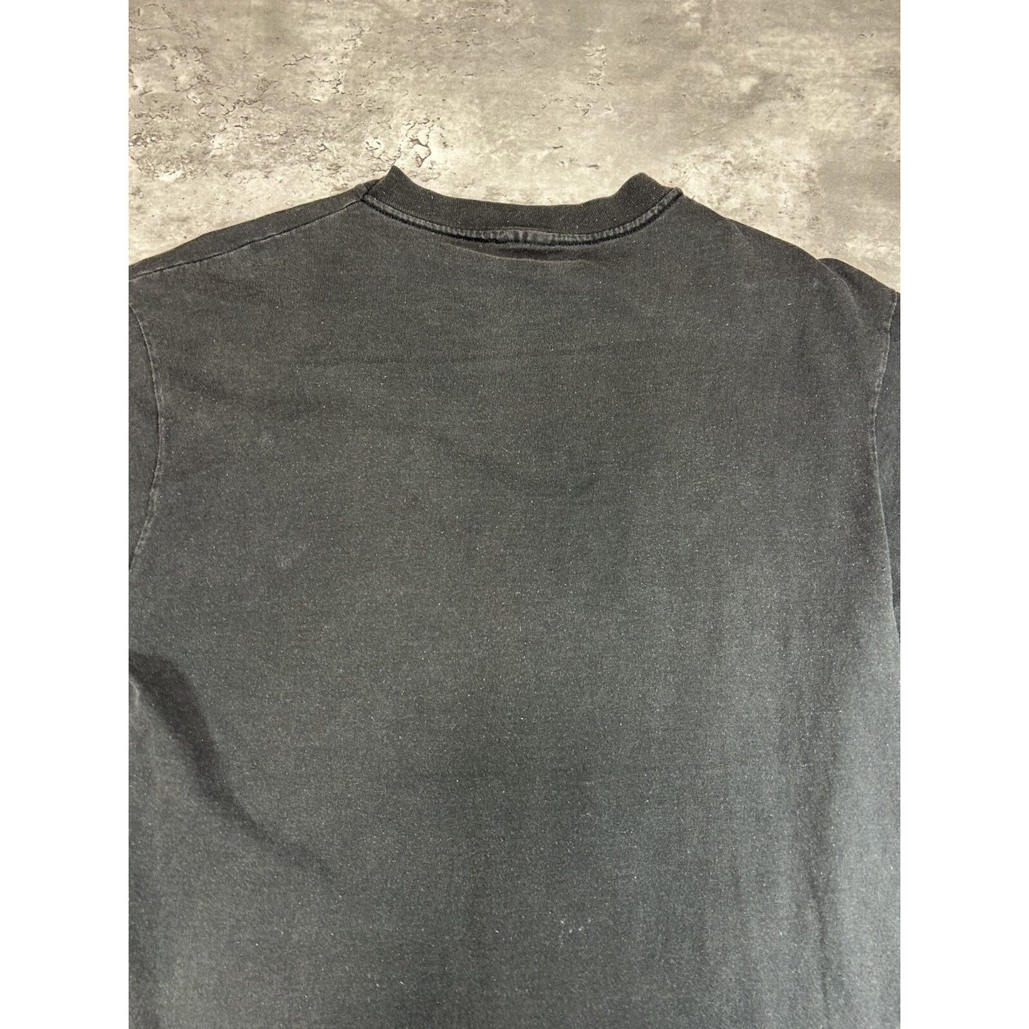 Vintage Cheetah Pack Animal Nature Graphic T-Shirt Size Medium Black
