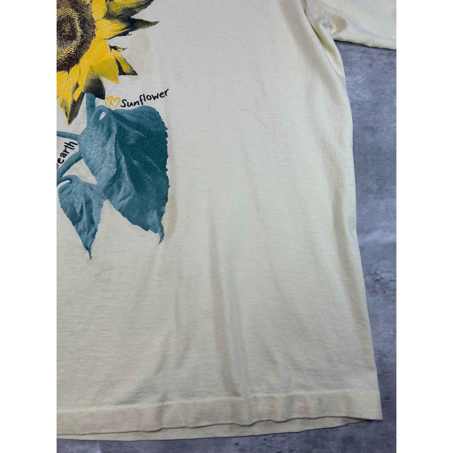Vintage 80s/90s Rain Sun & Wind Sunflower Nature Graphic T-Shirt Size Large