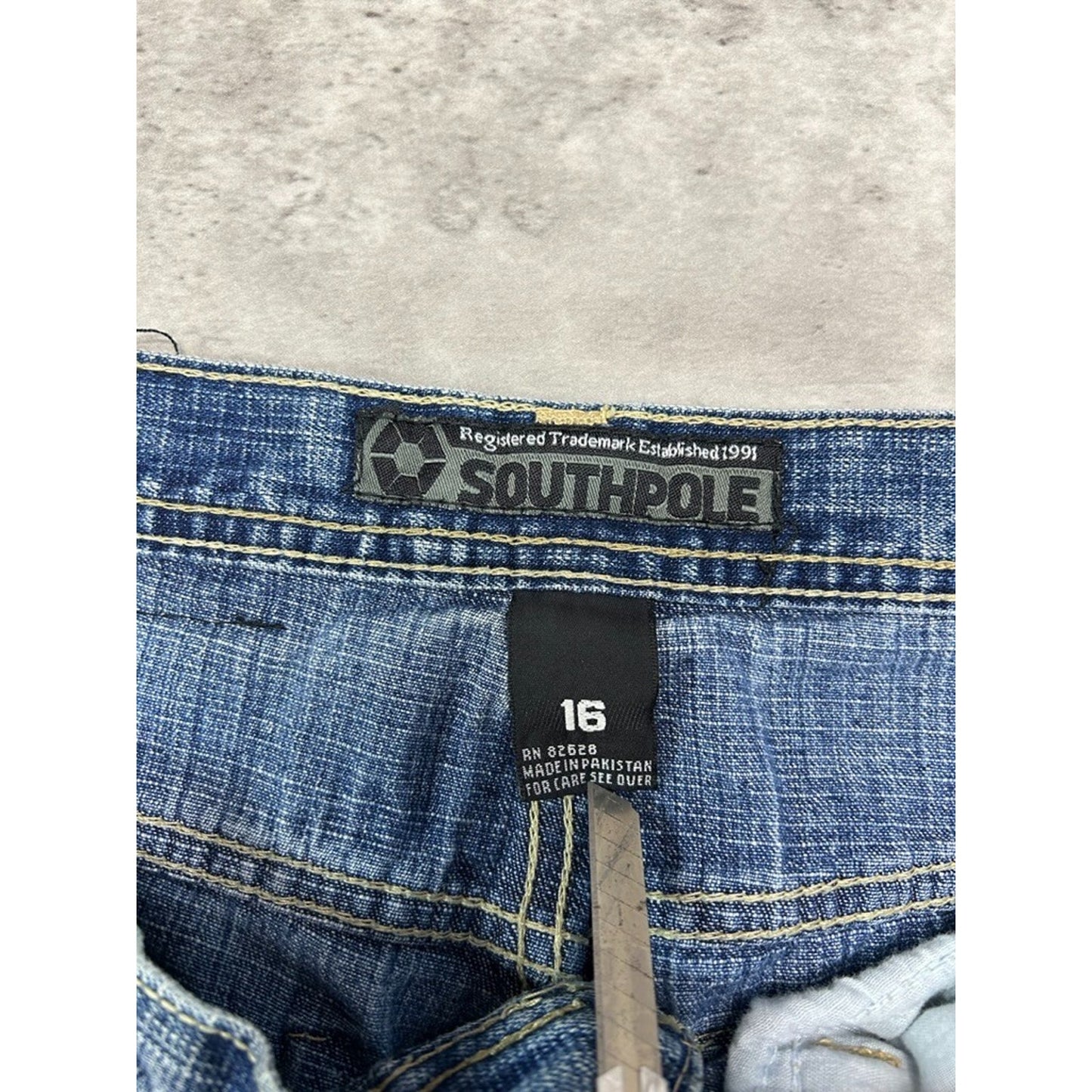 Vintage Y2K Southpole Medium Wash Denim Pants Size 29 Blue