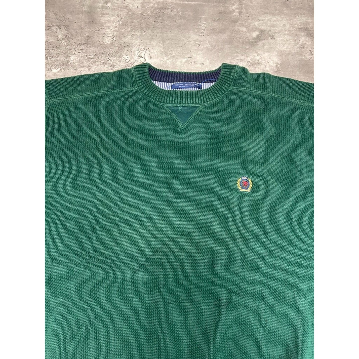 Vintage Tommy Hilfiger Embroidered Crest Pullover Sweater Size Large Green