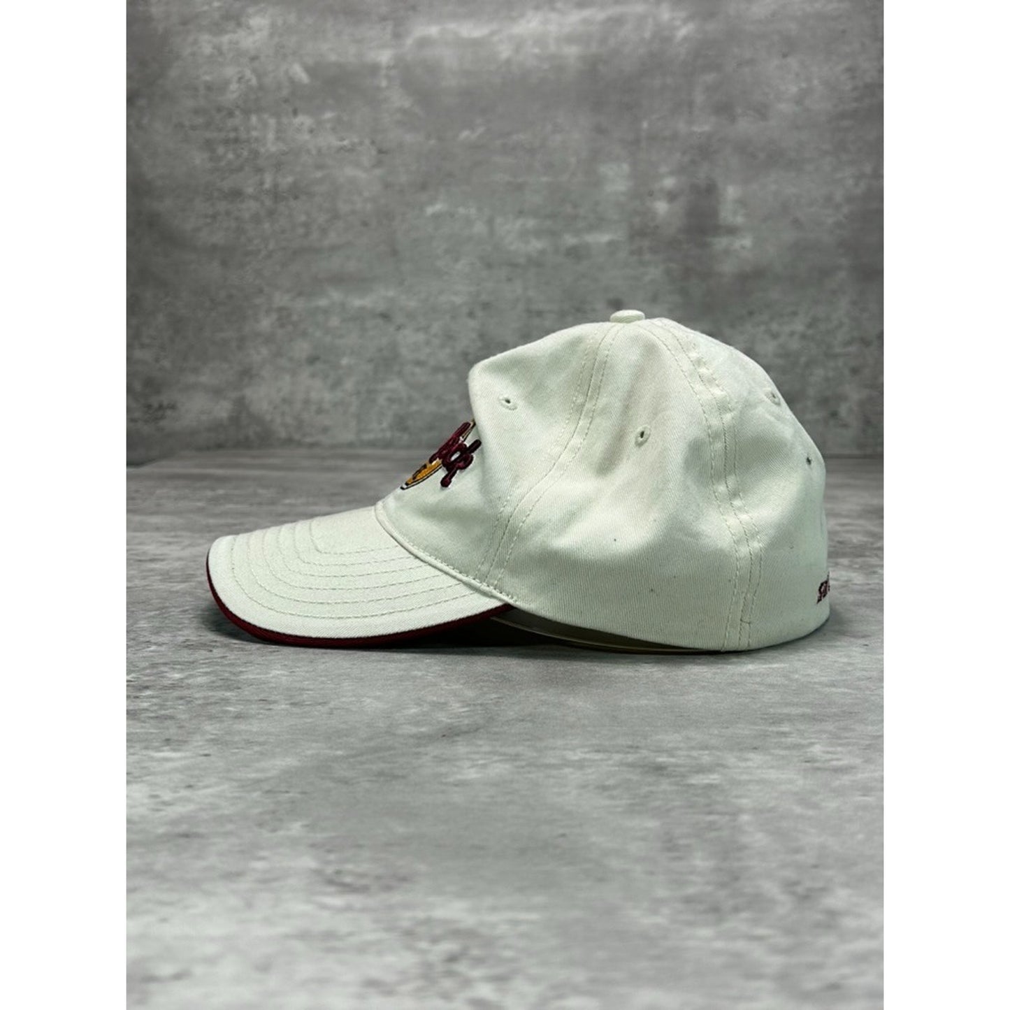 Vintage Hard Rock Cafe Embroidered Logo Flex Fit Hat Size S/M