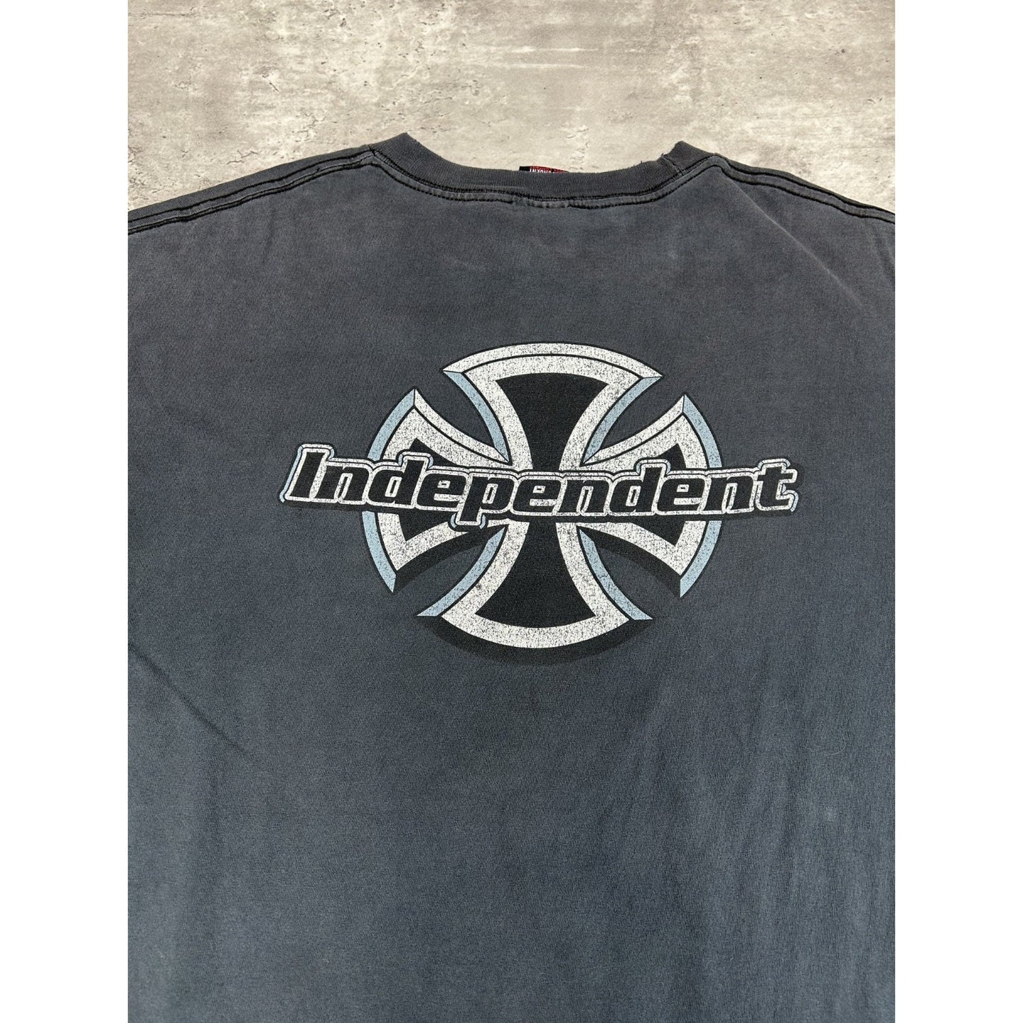 Vintage Y2K Independent Truck Co. Graphic Spellout Skateboard T-Shirt Size XL