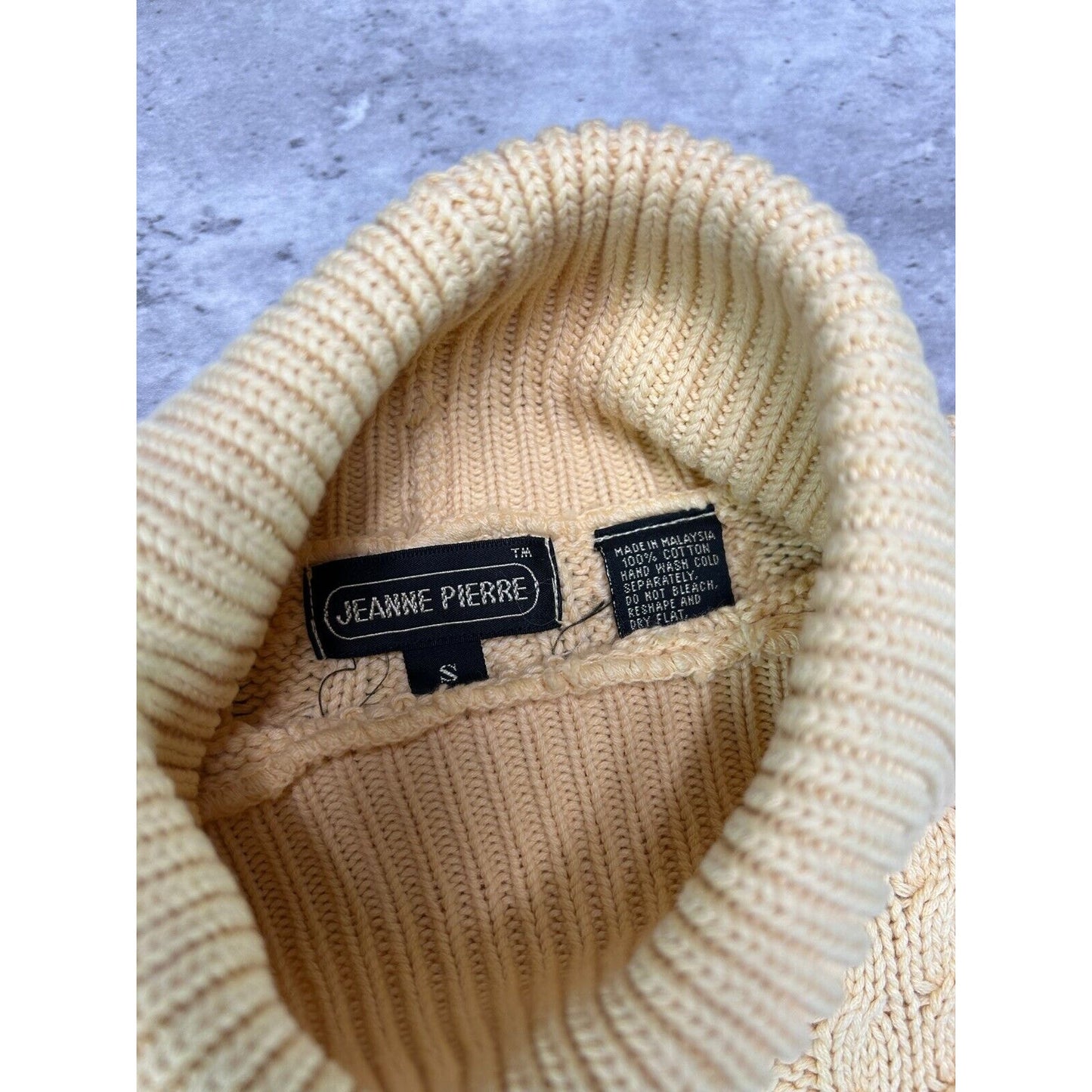 Vintage 90s Jeanne Pierre Cable Knit Turtle Neck Pullover Sweater Size Small