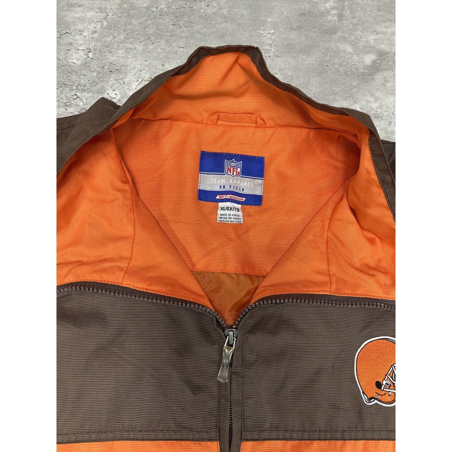 Vintage Cleveland Browns NFL Embroidered Logo Windbreaker Jacket Size XL