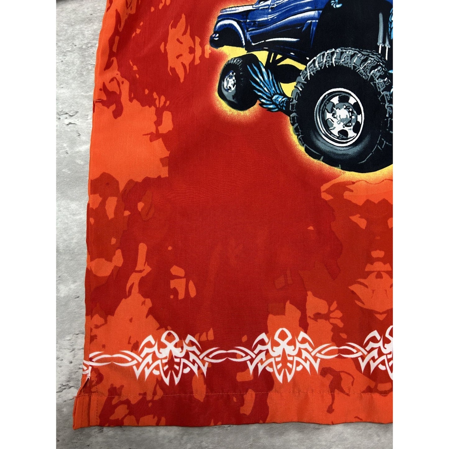 Vintage Y2K Urban Rags Tribal Truck Graphic All Over Print Button Up Shirt Sz XL