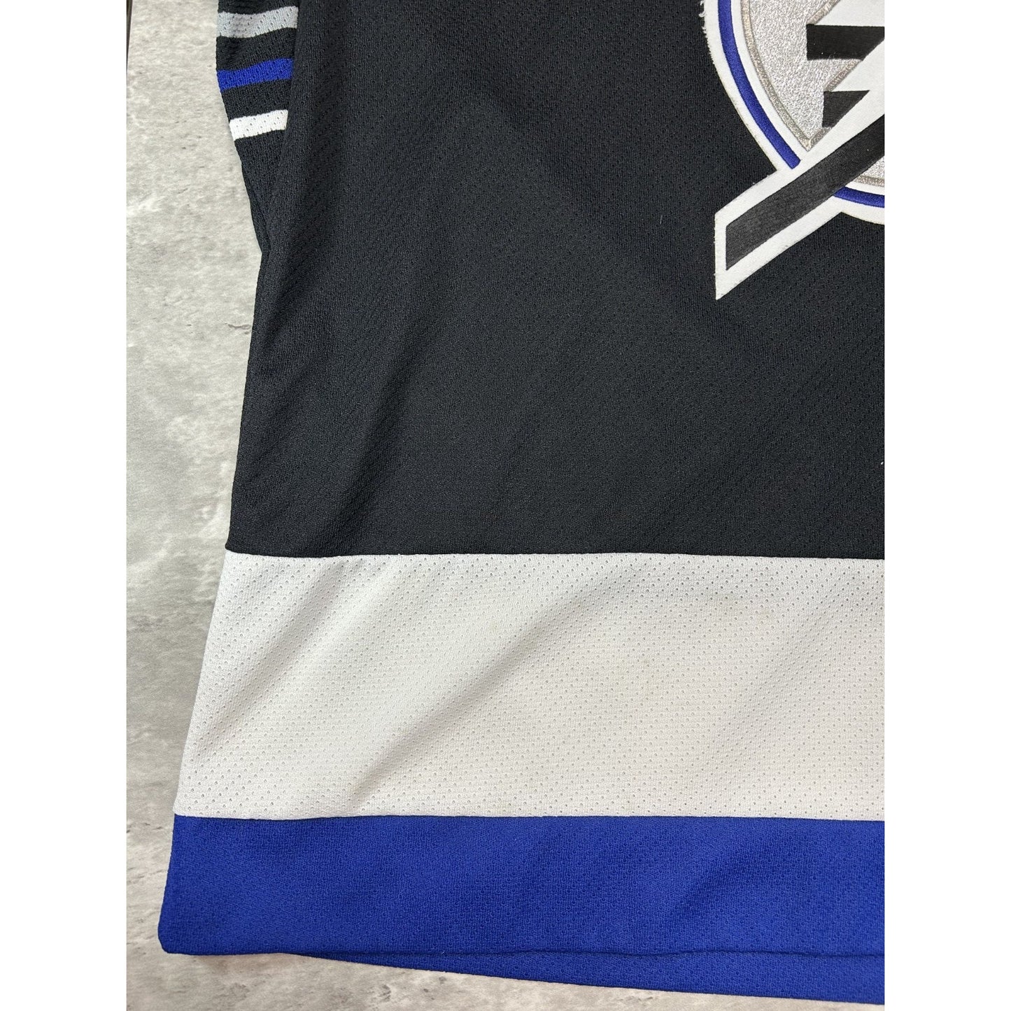 Vintage 90s Tampa Bay Lightning NHL CCM Stitched Hockey Jersey Size XL