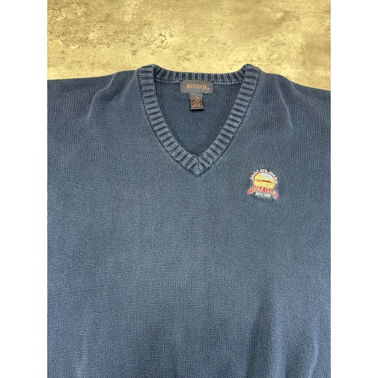 Vintage 90s Sault Ste Marie Golf Club Embroidered Crest Knit Sweater Size Large