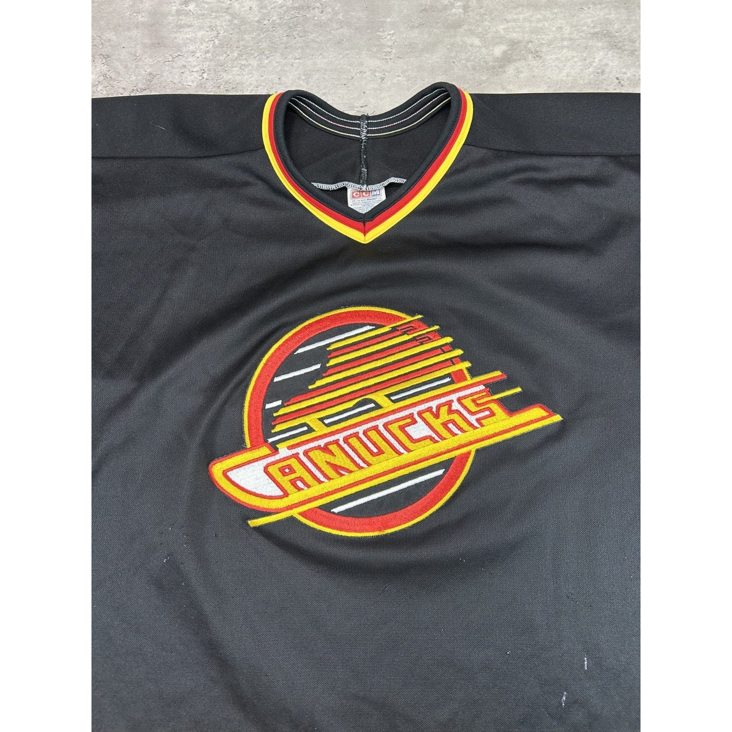 Vintage 90s Vancouver Canucks NHL Stitch CCM Maska Hockey Jersey Size XXL