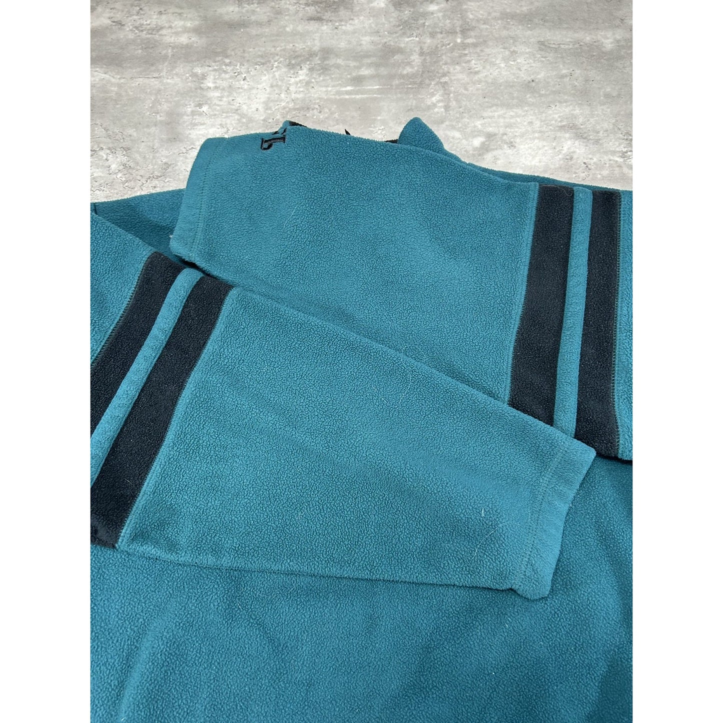 Vintage Philadelphia Eagles NFL Embroidered Logo 1/4 Fleece Sweatshirt Size 2XL