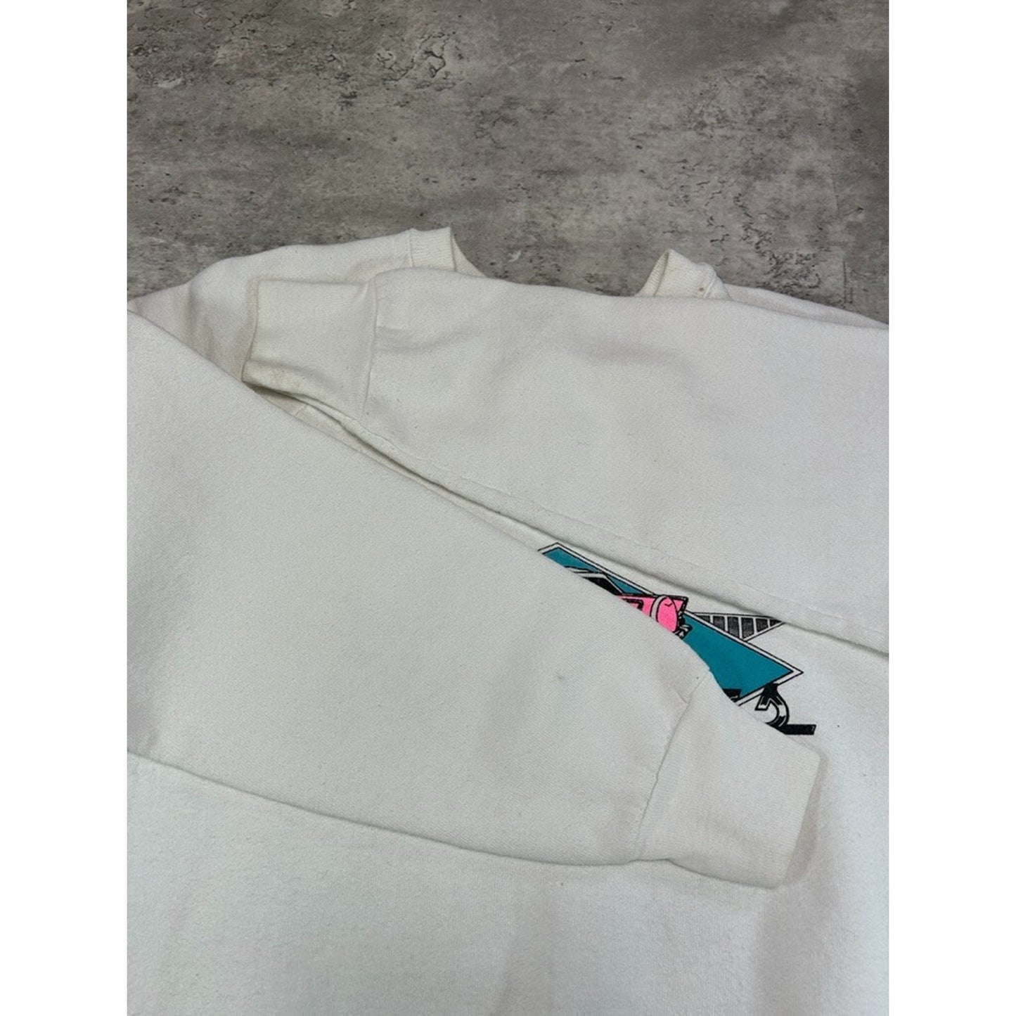 Vintage 80s/90s Bumpers Classic Car Graphic Pullover Sweatshirt Size Medium