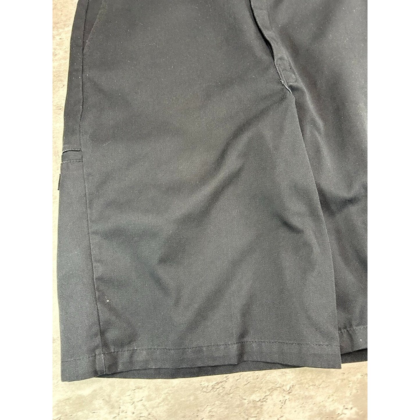 Vintage Dickies Loose Fit Canvas Workwear Five Pocket Shorts Size 35 Black