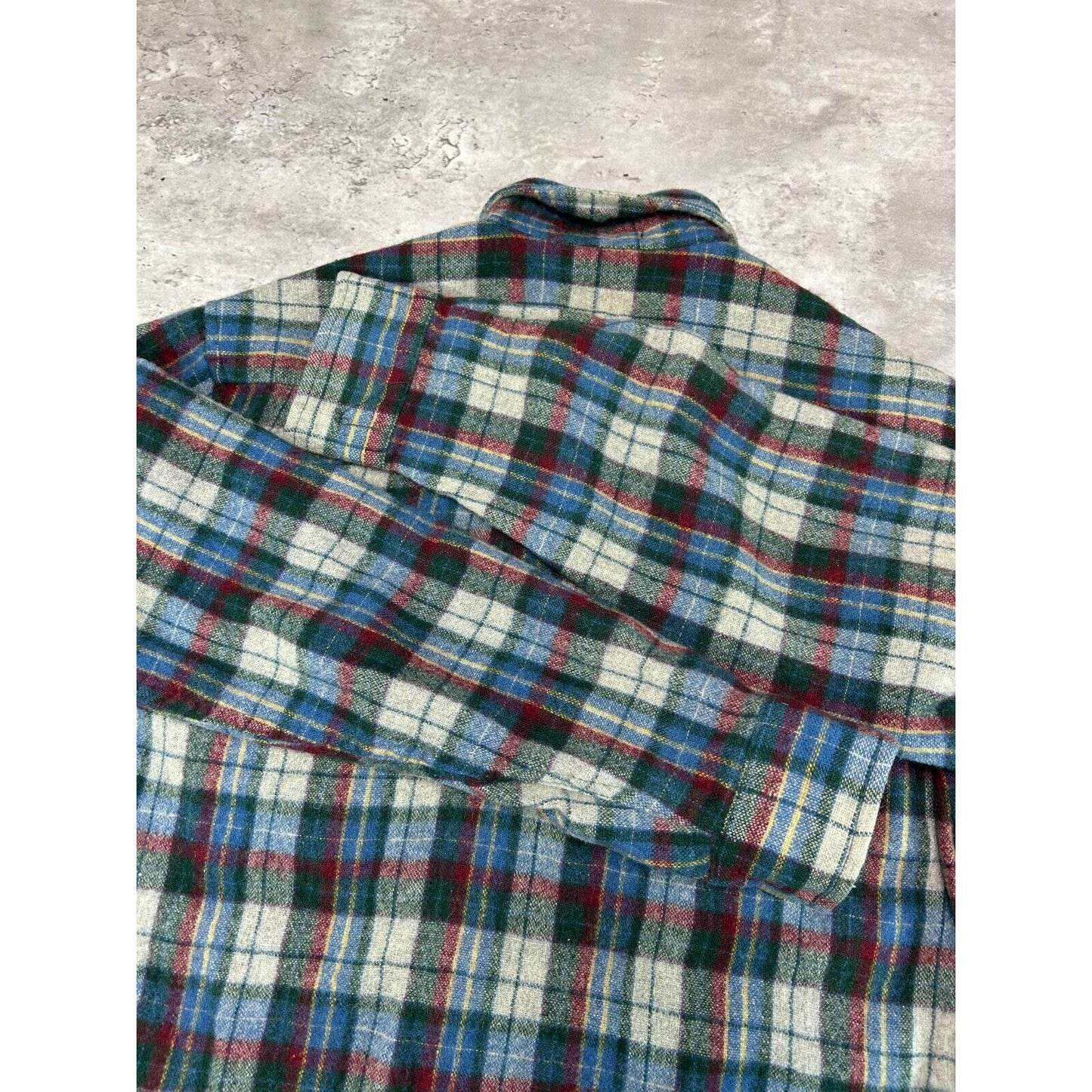 Vintage 90s Carl Michaels Plaid Long Sleeve Button Up Shirt Size Medium