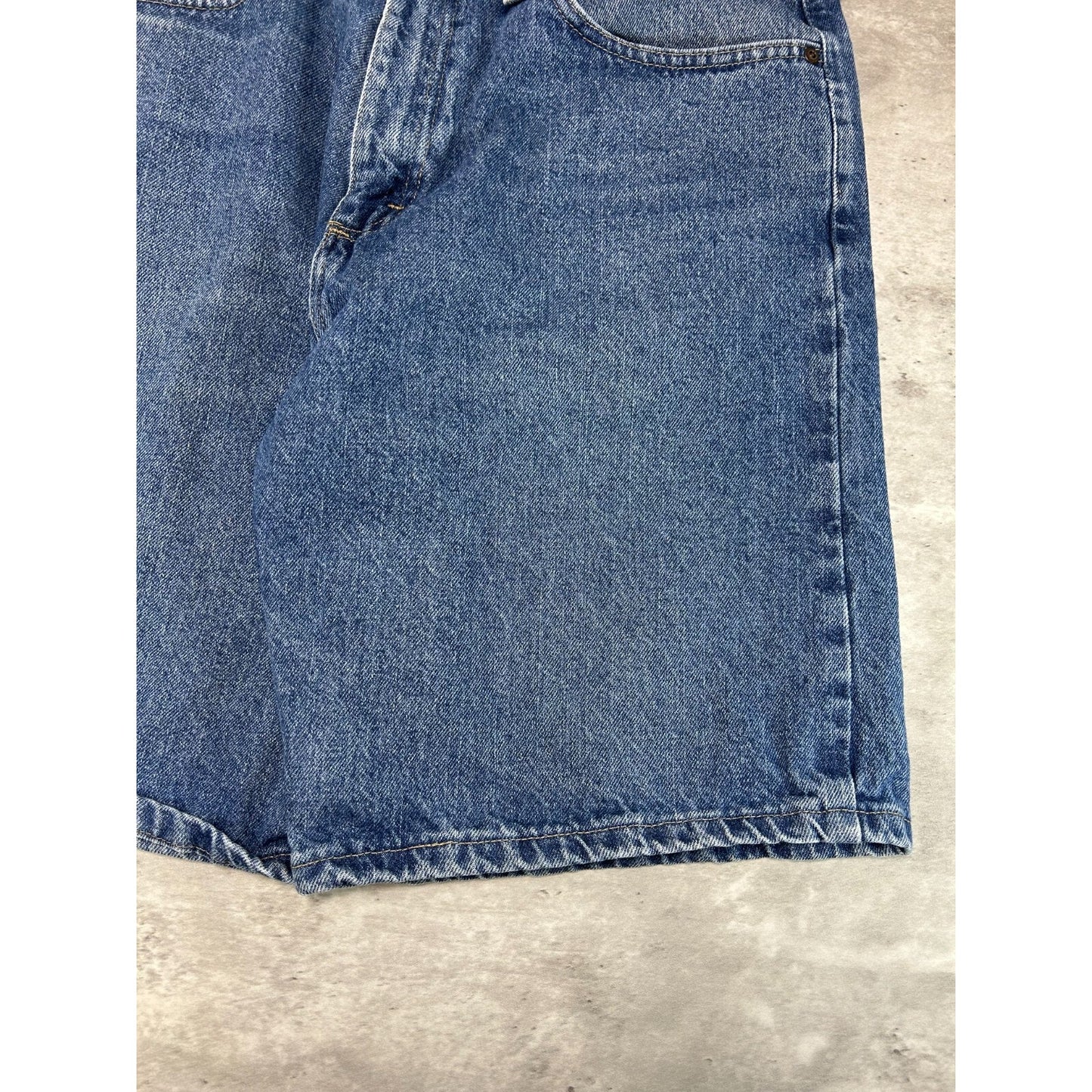 Vintage Wrangler Authentics Dark Wash Denim Shorts Size 37 Blue