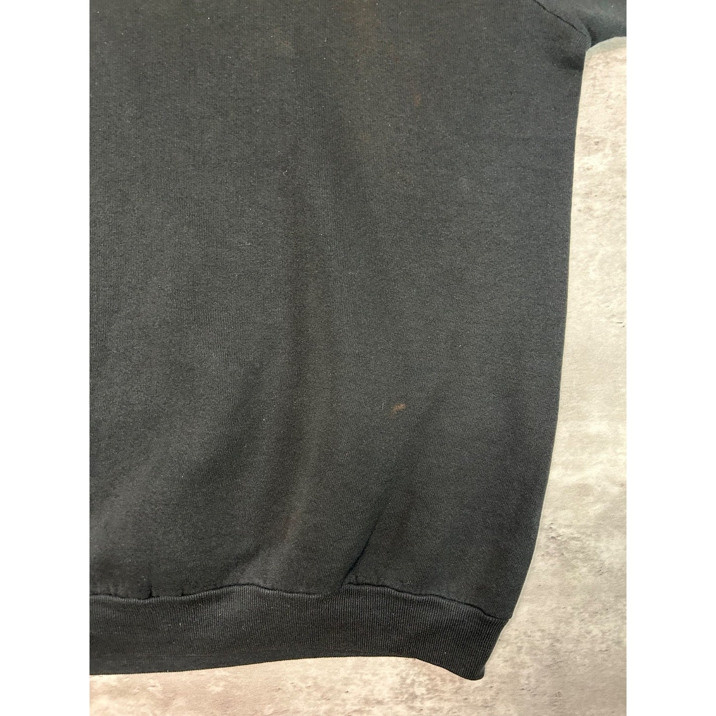 Vintage 90s Los Angeles Raiders NFL Helmet Graphic Spellout Sweatshirt Size XL