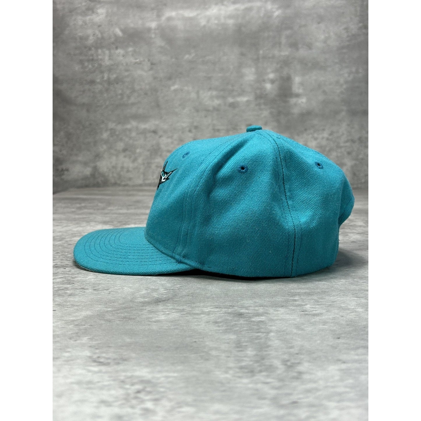 Vintage 90s Florida Marlins MLB Embroidered Logo Baseball Snapback Hat OSFA