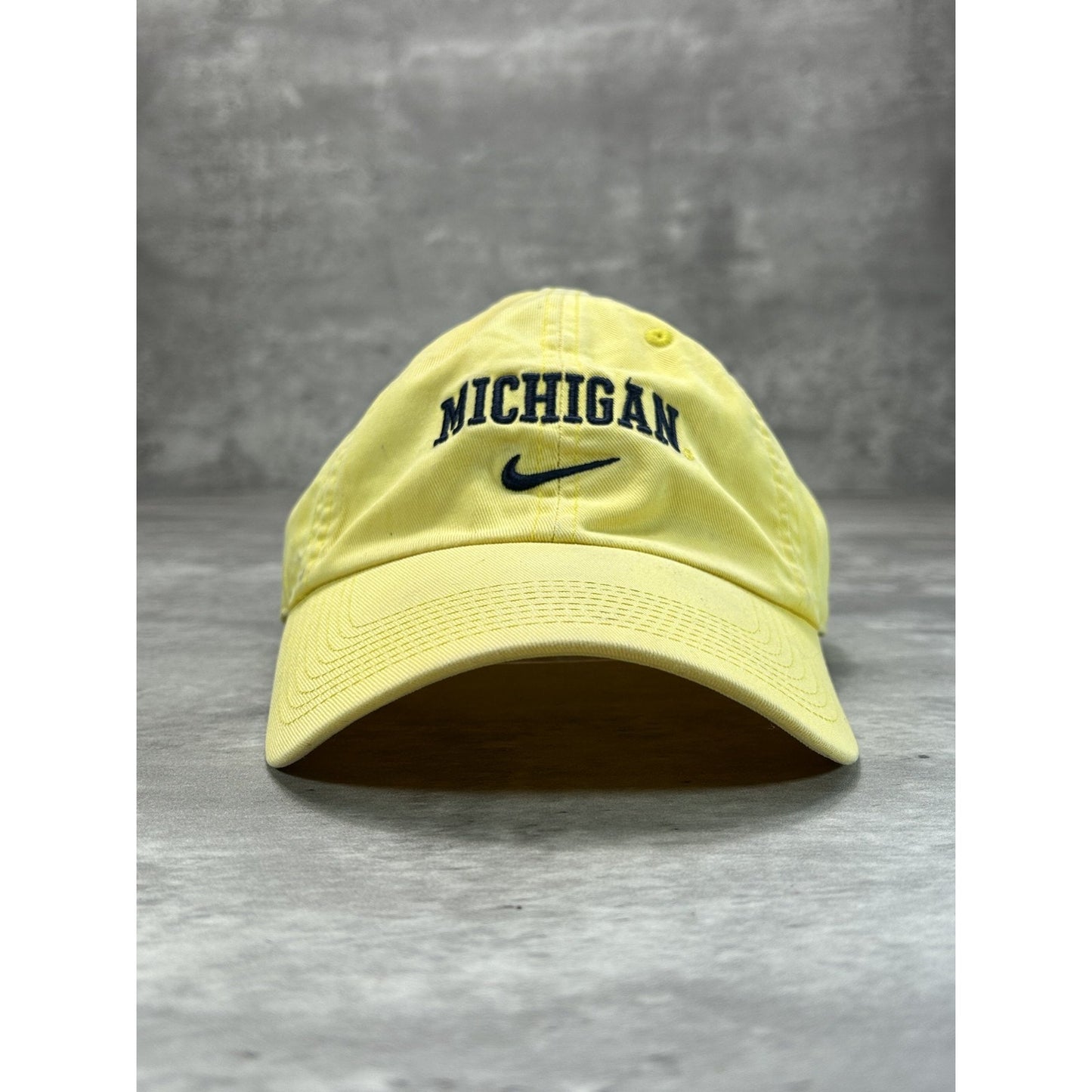 Vintage 2000s Michigan Wolverines NCAA Embroidered Nike Strapback Hat OSFA