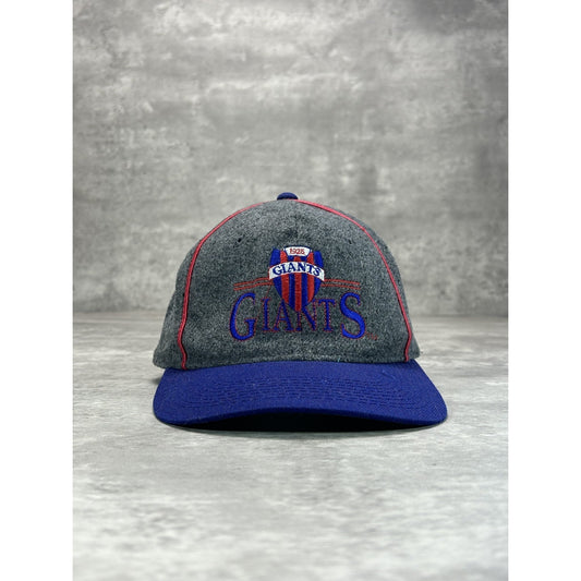 Vintage 90s New York Giants NFL Embroidered Spellout Snapback Hat OSFA