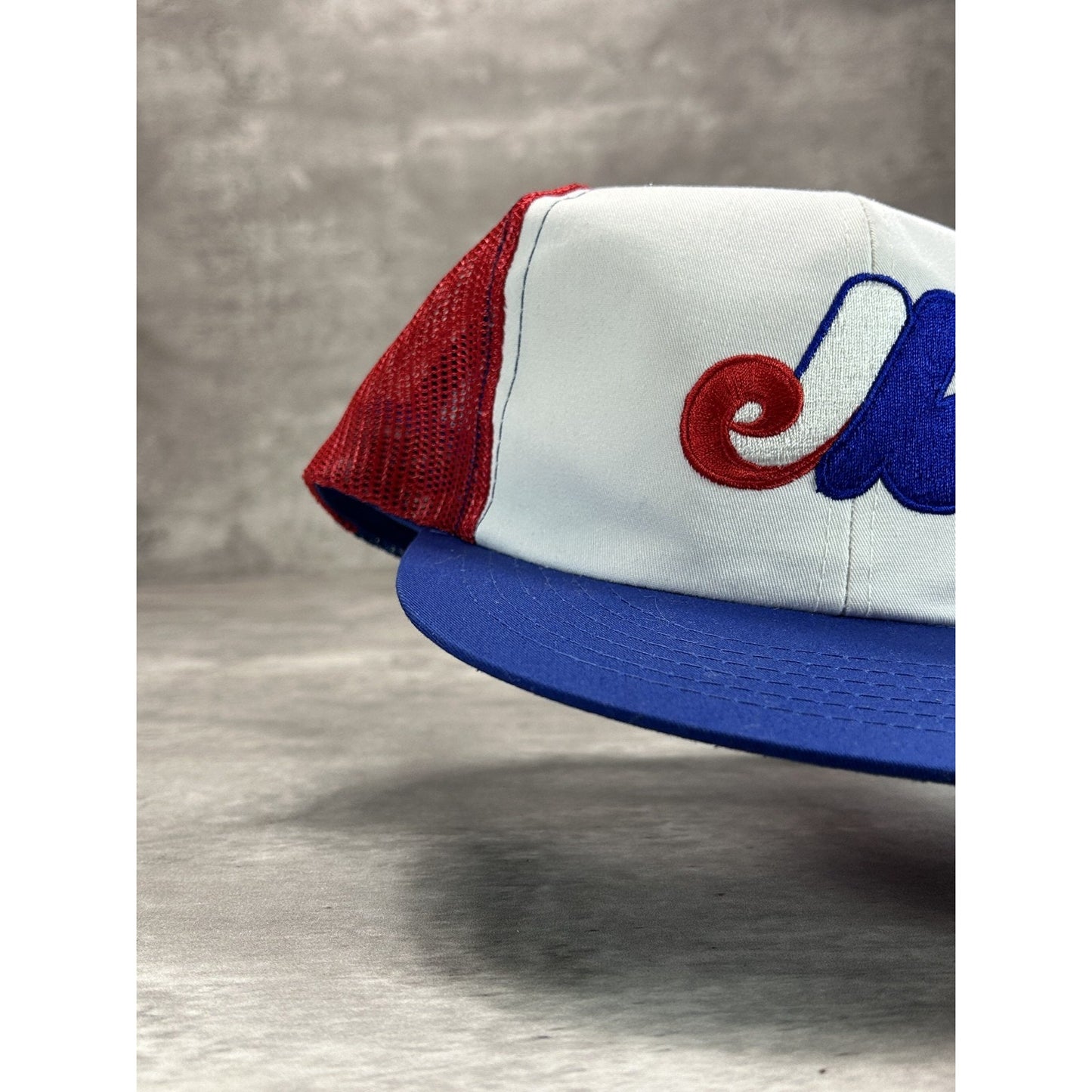 Vintage 80s Montreal Expos MLB Embroidered Logo Trucker Snapback Hat OSFA