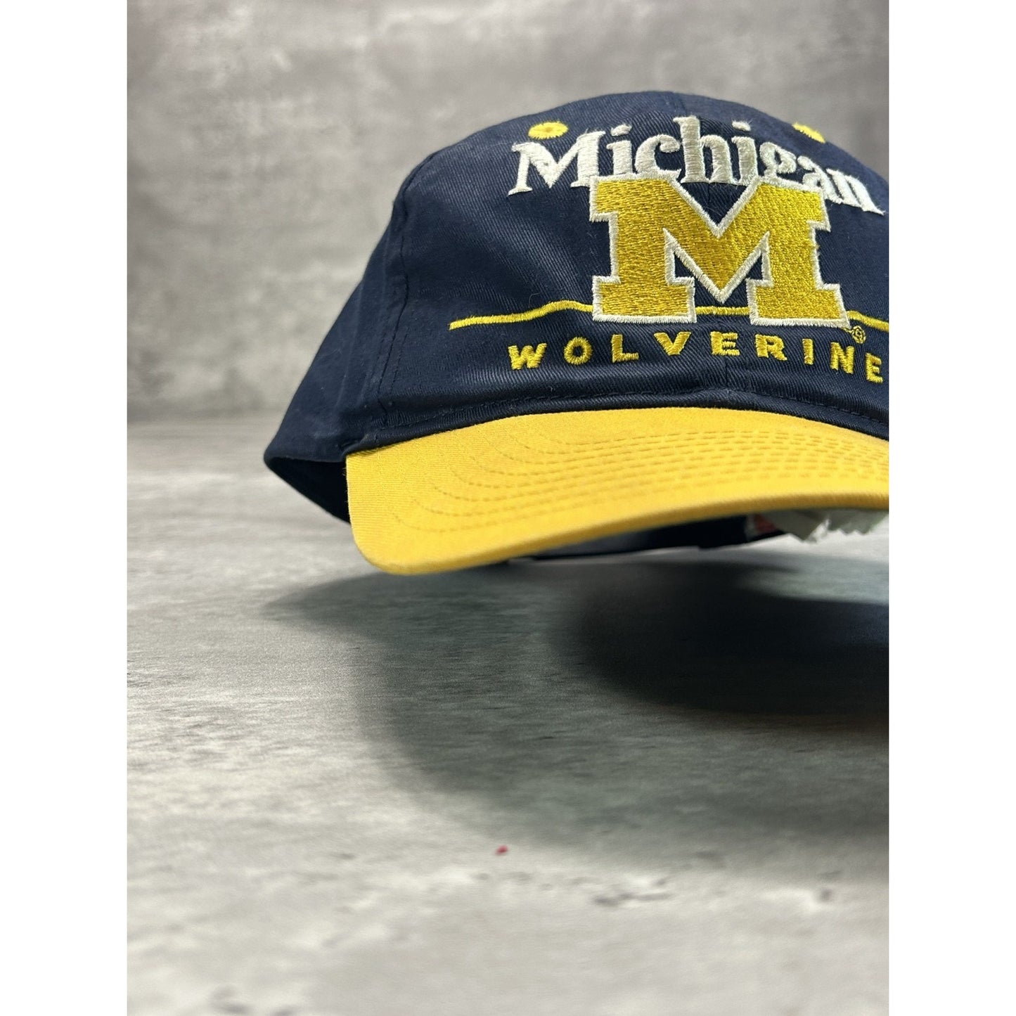 Vintage 90s Michigan Wolverines NCAA Embroidered Spellout Snapback Hat OSFA