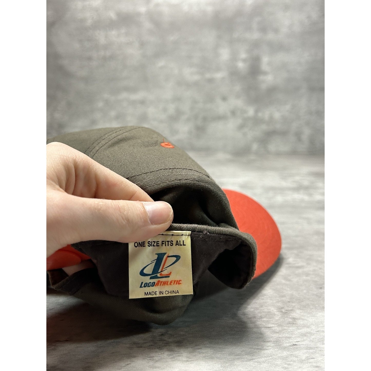 Vintage Cleveland Browns NFL Embroidered Helmet Logo Athletic Snapback Hat OSFA