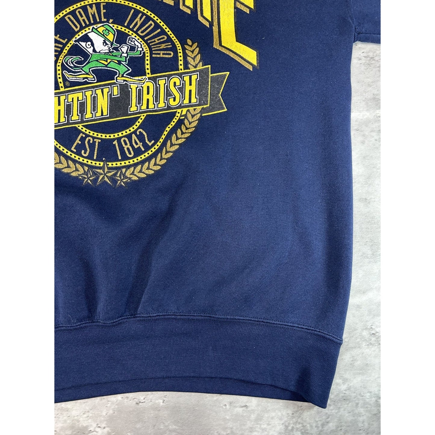 Vintage 90s Notre Dame Fighting Irish NCAA Collegiate Graphic Sweatshirt Large