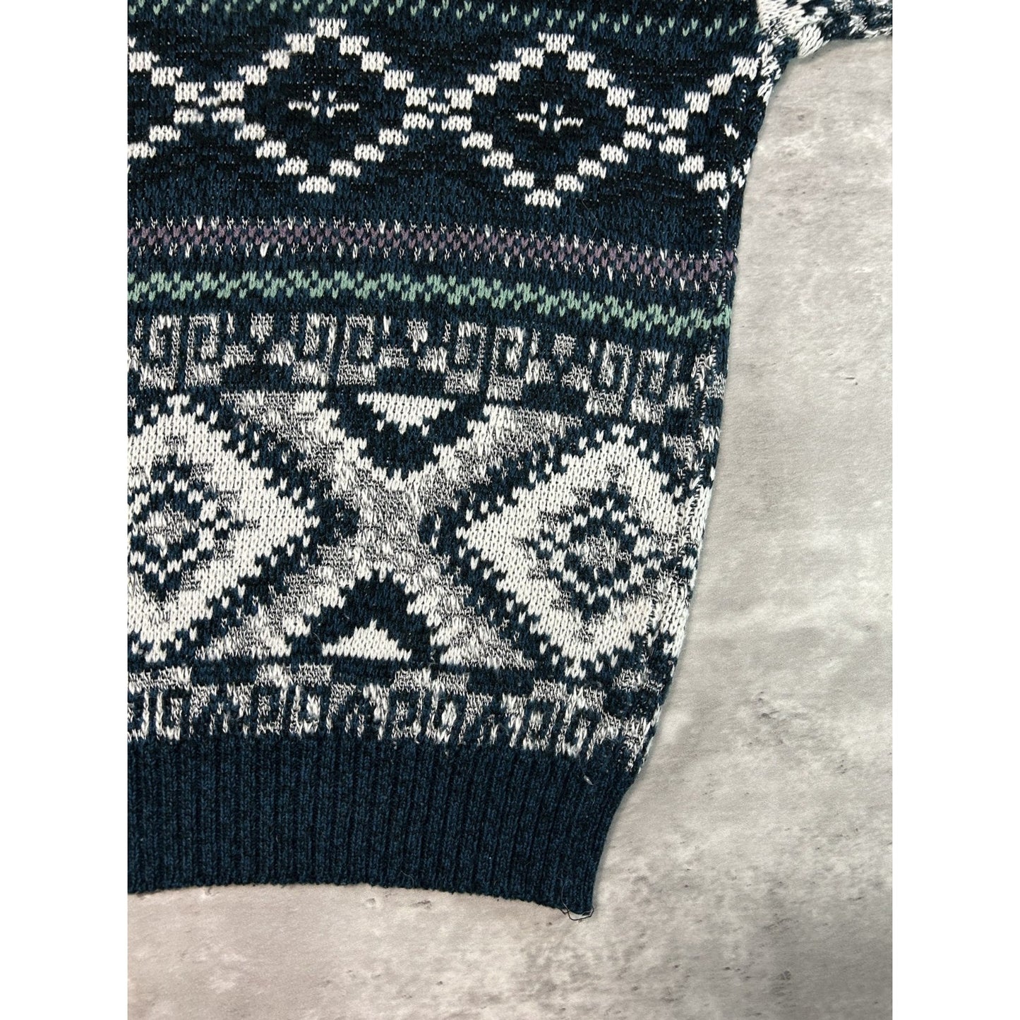 Vintage Michael Gerard Geometric Stripe Print Knit Sweater Size Medium