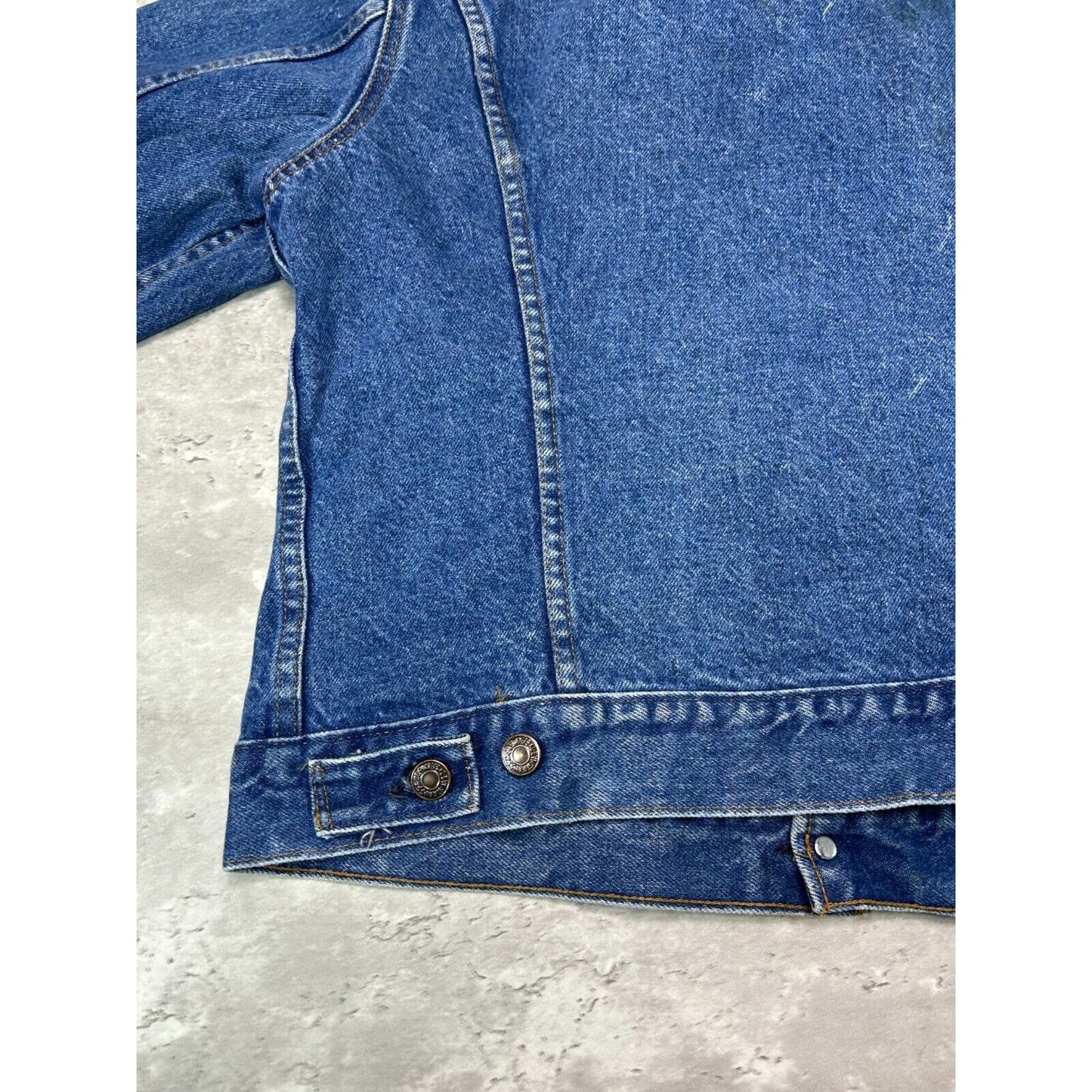 Vintage 80s/90s Levis Red Tab Dark Wash Denim Type 3 Trucker Jacket Size 42 S