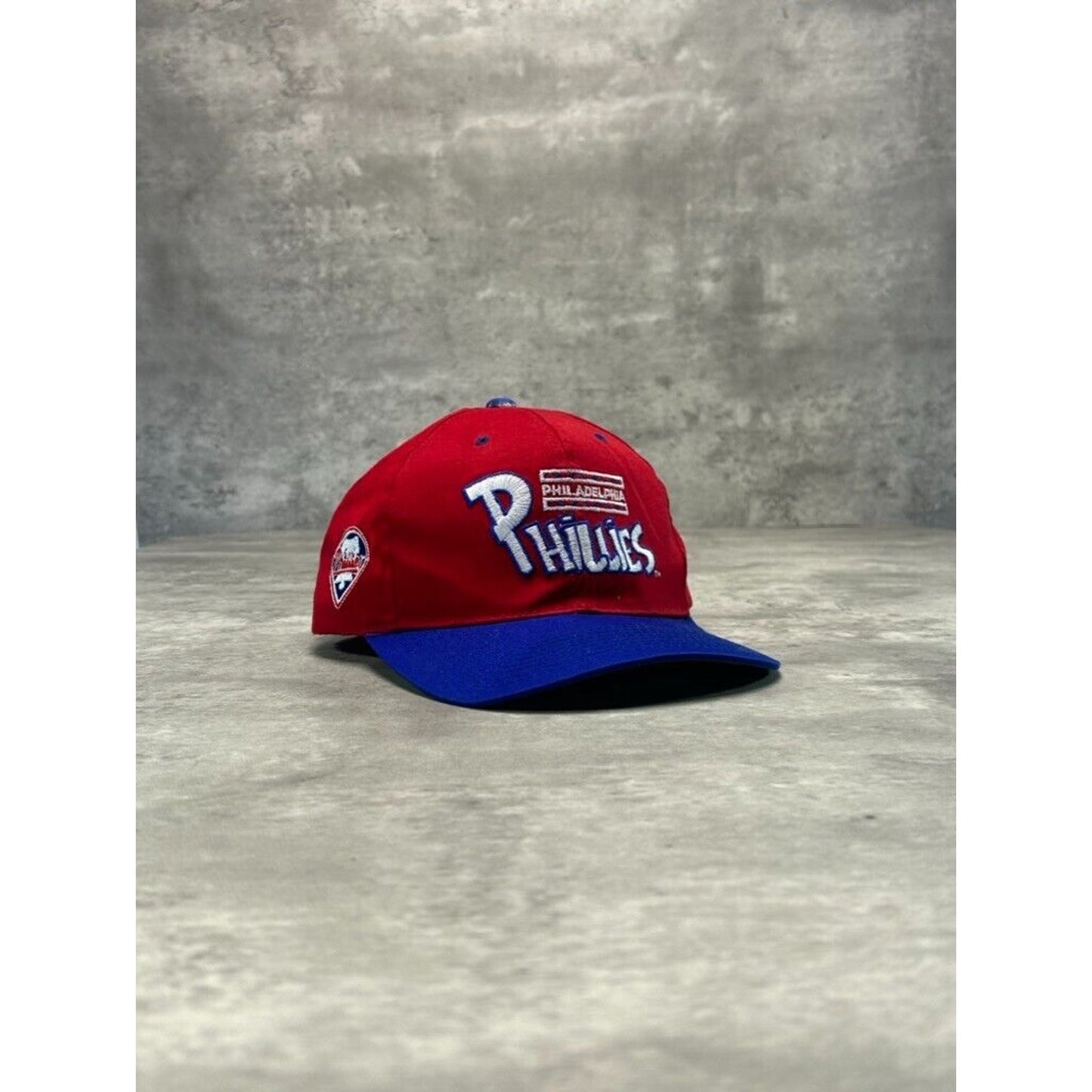 Vintage 90s Philadelphia Phillies MLB Embroidered Spell Out Snapback Hat OSFA