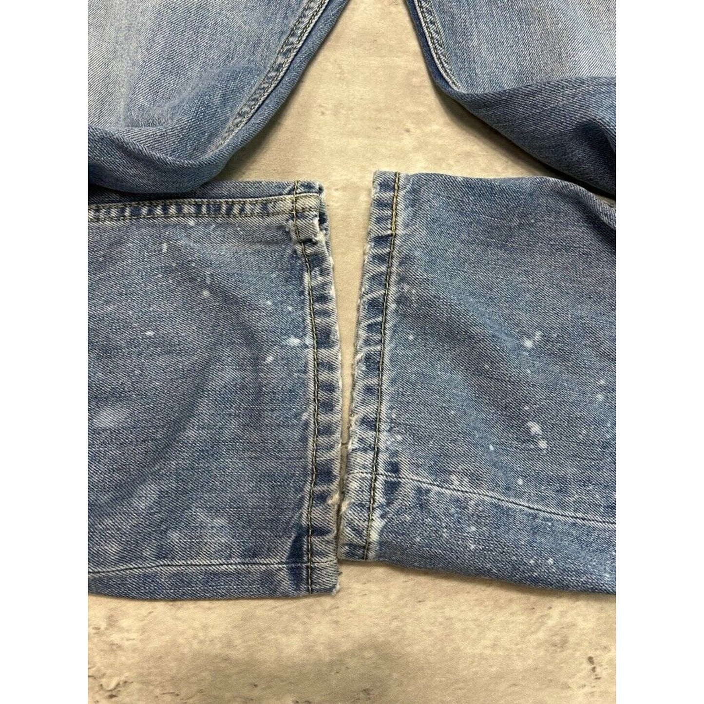 Vintage Levis 505 Medium Wash Denim Pants Size 35 Blue