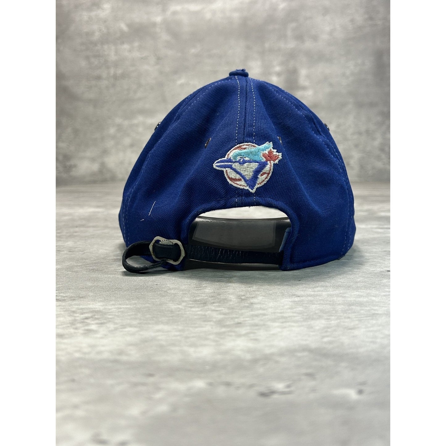 Vintage 90s Toronto Blue Jays MLB Embroidered Logo Baseball Strapback Hat OSFA