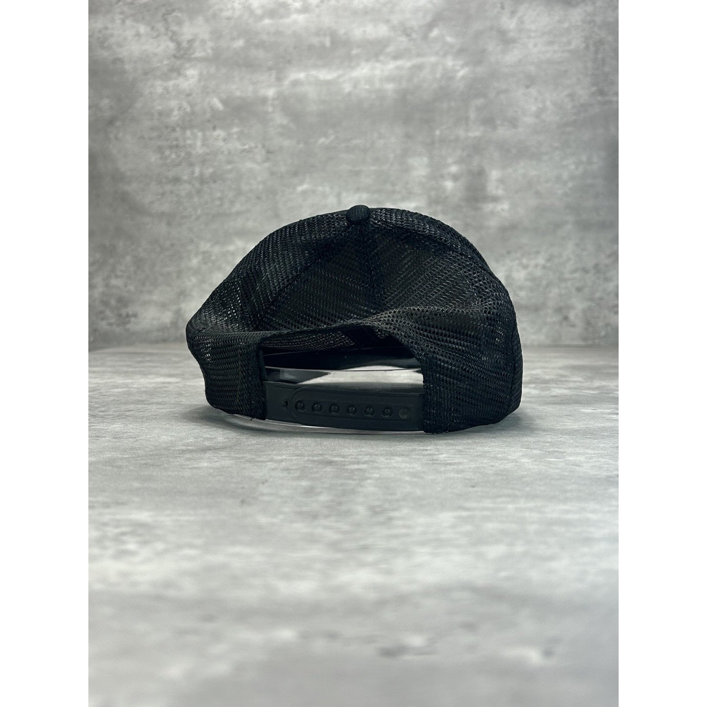 Vintage 90s Boot Hill Saloon Embroidered Patch Trucker Snapback Hat OSFA Black