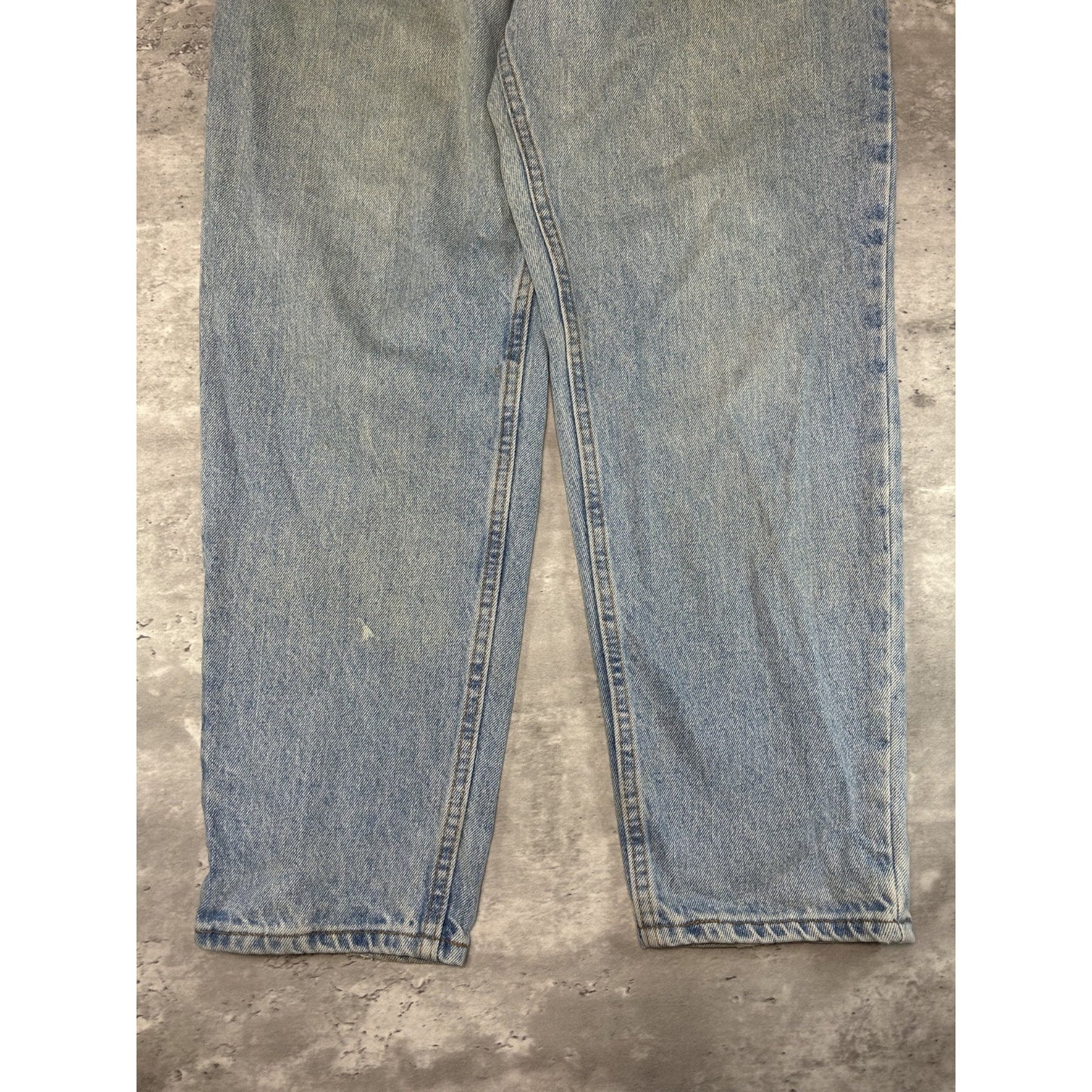 Vintage Womens 90s Levis Red Tab 550 Light Wash Denim Pants Size 34 Blue