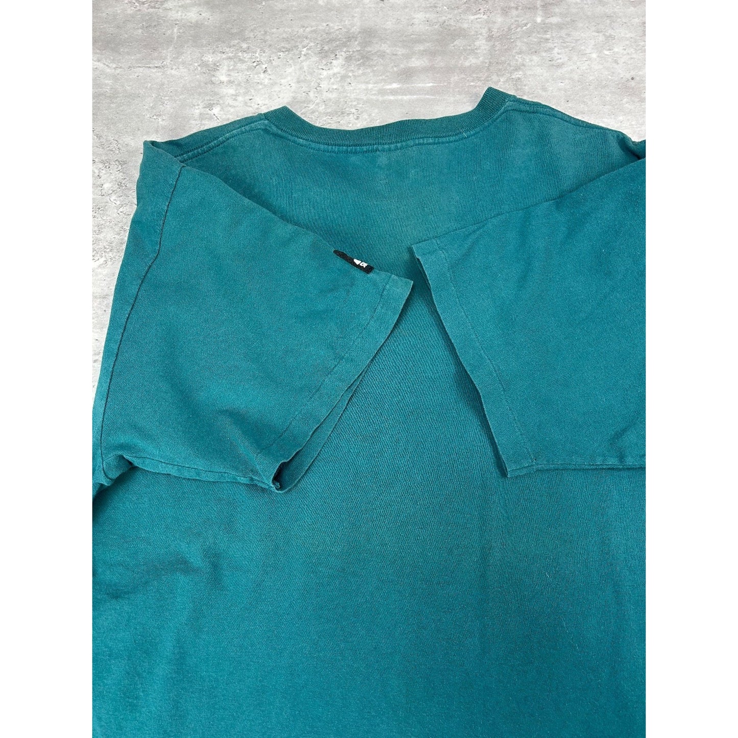 Vintage 90s Starter Classic Retro Logo T-Shirt Size Large Green