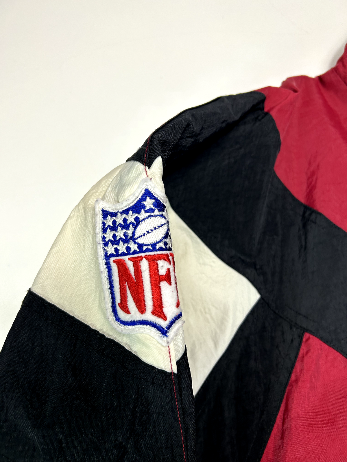 Vintage 1997 San Fransisco 49ers NFL Full Zip Nylon Windbreaker Jacket Size Large