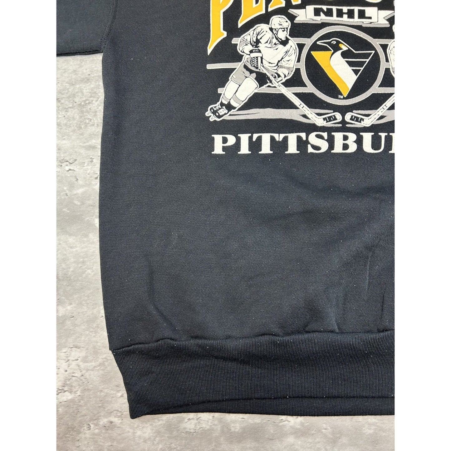 Vintage 1992 Pittsburgh Penguins NHL Embroidered Logo Hockey Sweatshirt Sz Large