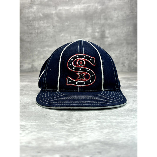 Chicago White Sox MLB Embroidered Retro Logo Baseball Fitted Hat 7 1/2